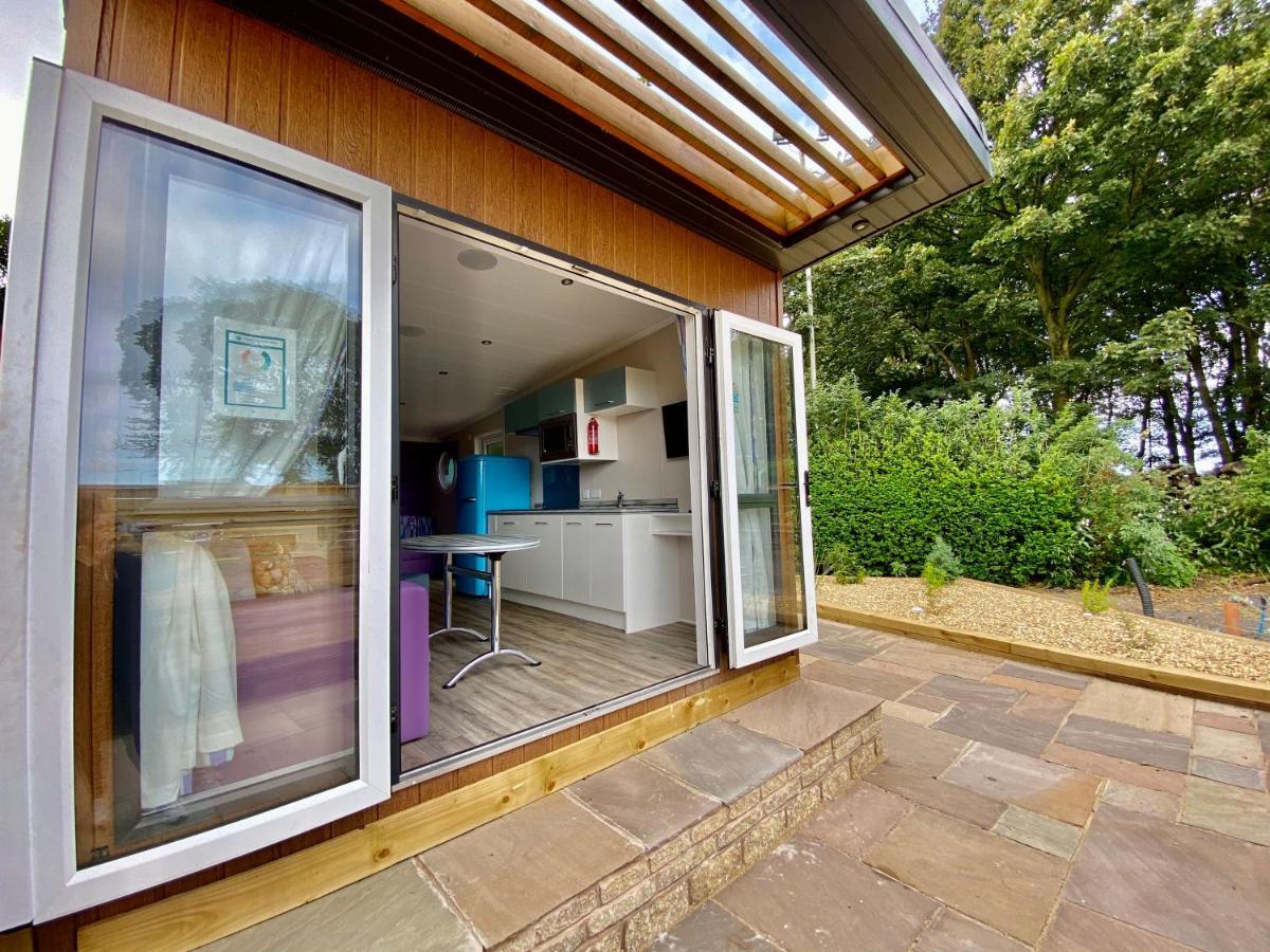 Elletson Park Wood Fired Hot Tubs, Caravans & Pods Pilling Экстерьер фото